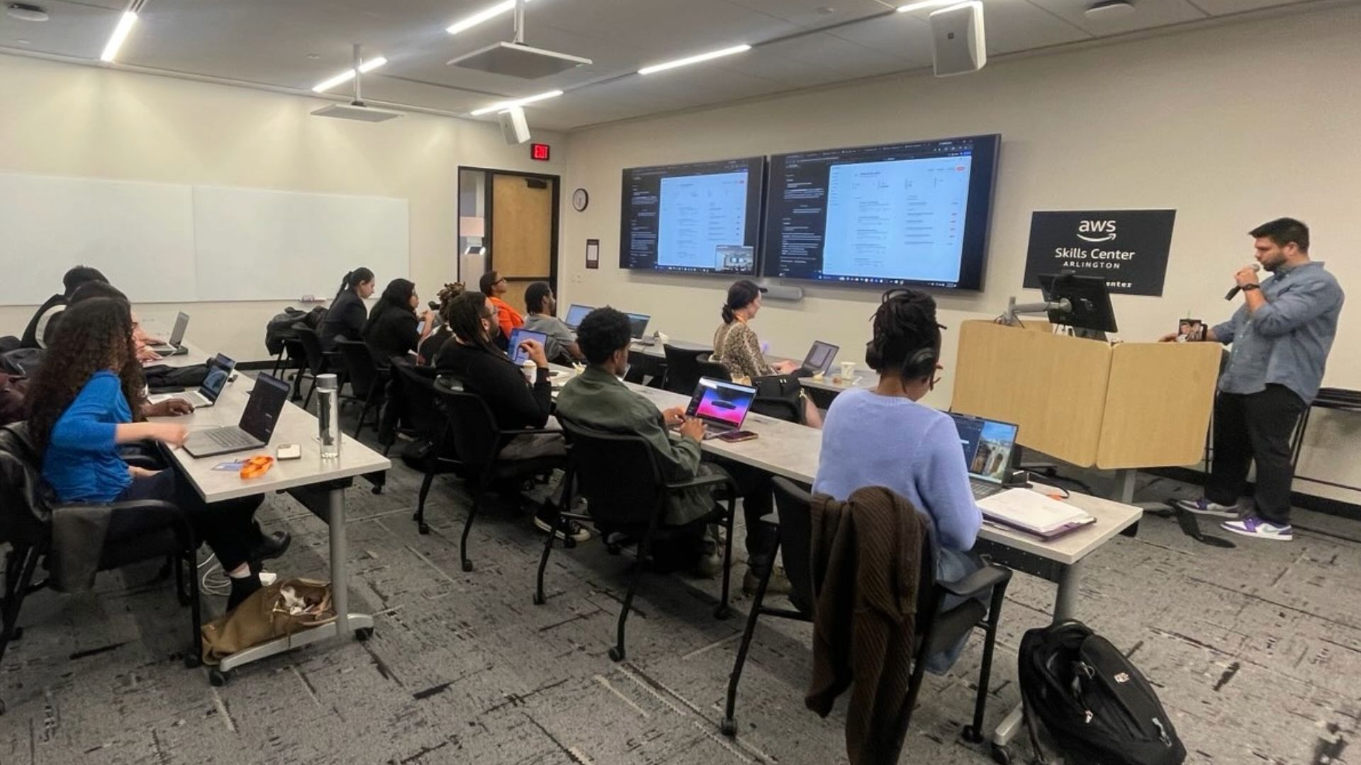 Why Legacy Website Agencies Are Getting Left Behind — And How EZDISPLAY Is Leading the New Age of AI-Native Web Development